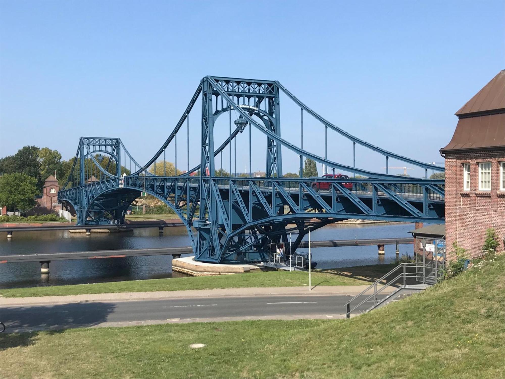 Kapitanswohnung Kaiser Wilhelm Brucke Wilhelmshaven Esterno foto